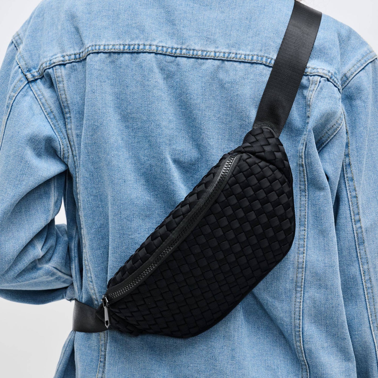 Aim High Belt Bag in Black