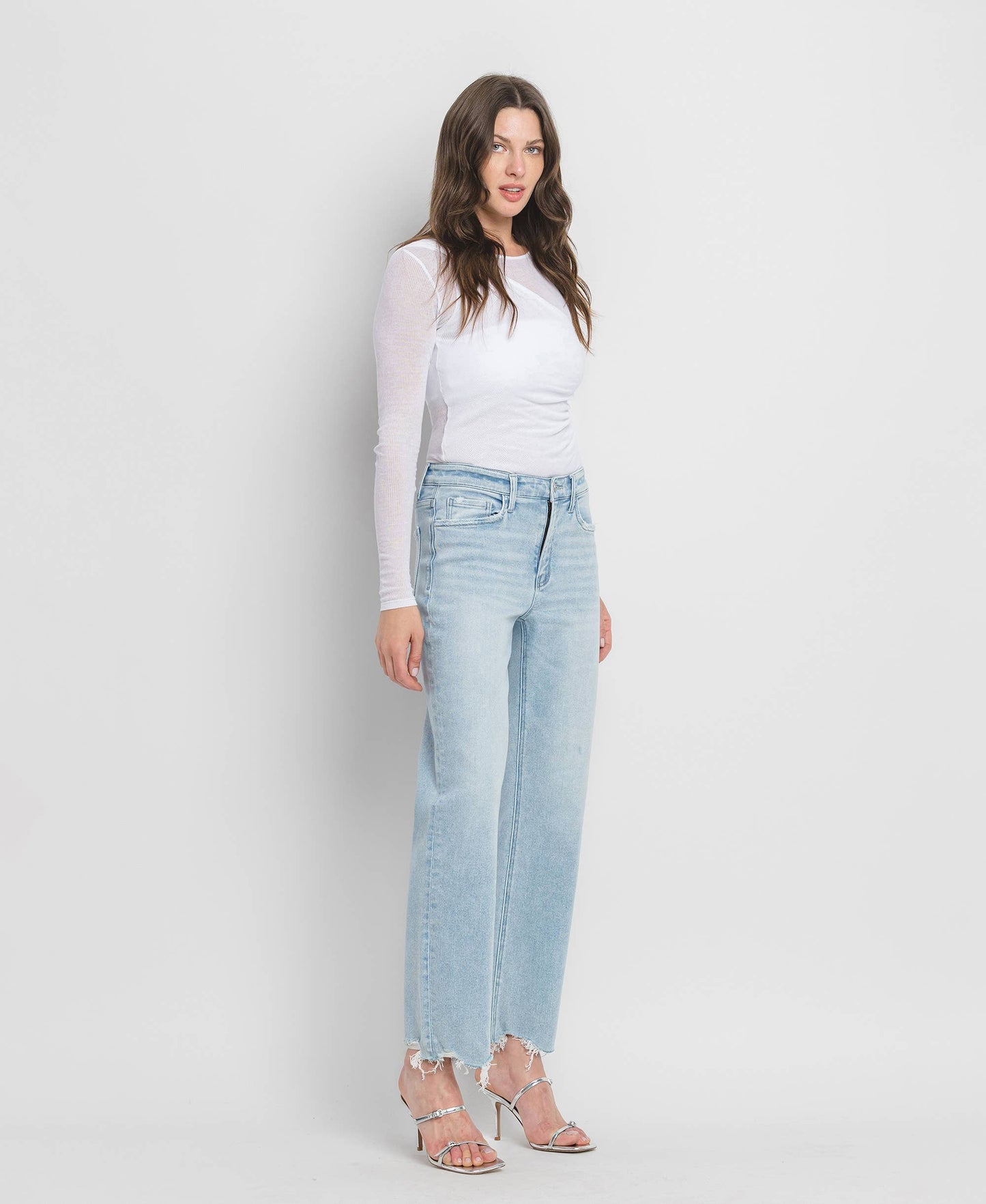 The Slim Wide Leg Jean in Lightwash