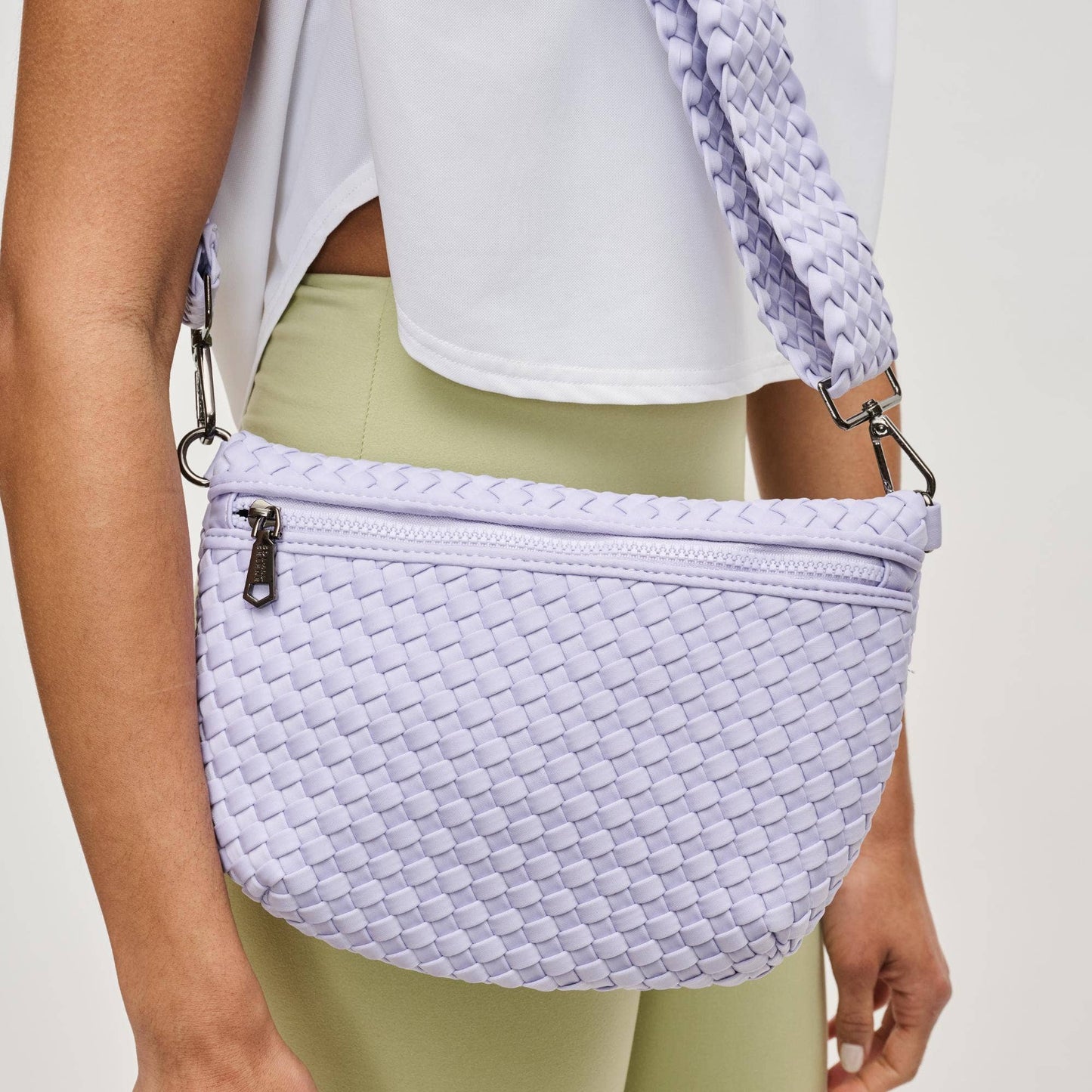 Ethereal Crossbody Bag in Lilac