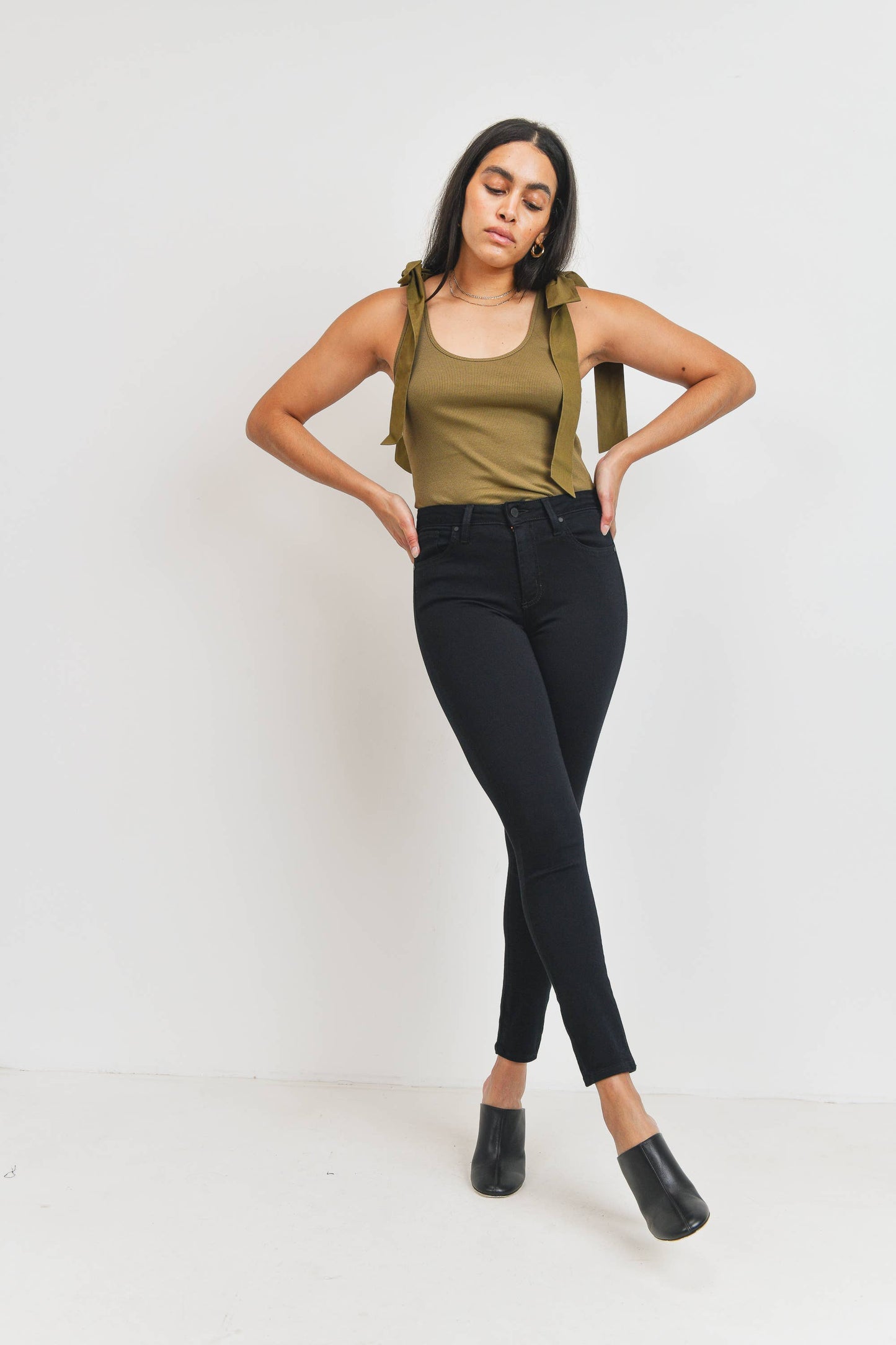 5 Pocket Classic Skinny w/ Luxury Fabric Pants