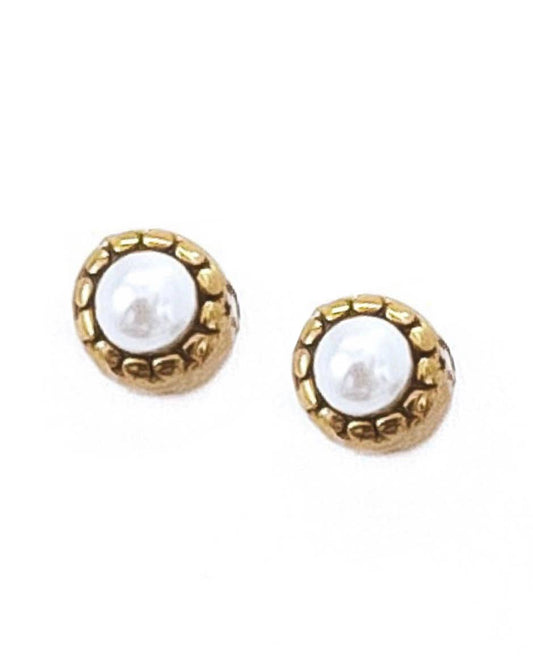 Dorothy Pearl Stud Earrings