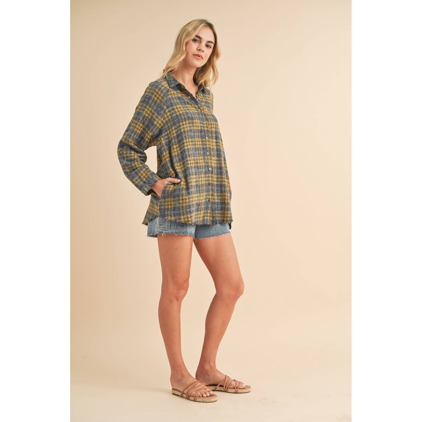 Fall Plaid Raw-Edge Shirt